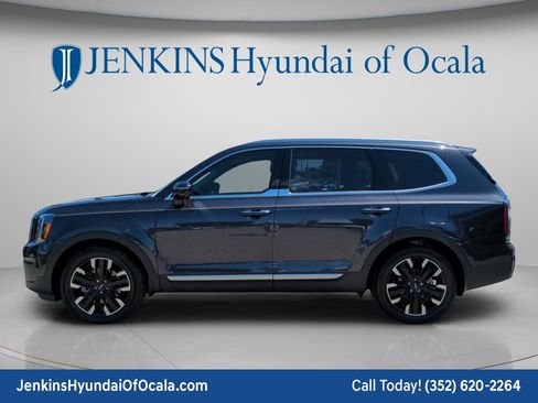 Used 2025 Kia Telluride SX w/ SX Captain's Chair Package AWD/4WD image 6