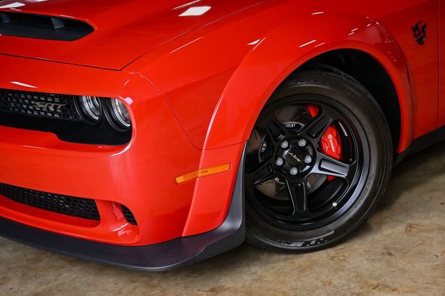 Used 2018 Dodge Challenger SRT Demon RWD image 2