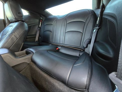 Used 2021 Chevrolet Camaro LS RWD image 37