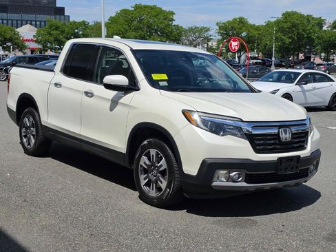 Used 2017 Honda Ridgeline RTL-E image 3