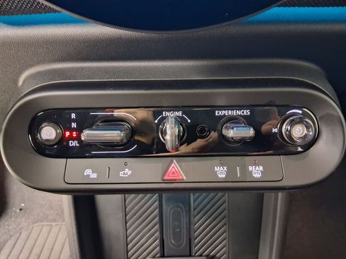 New 2026 MINI Cooper 2-Door Hardtop FWD image 16