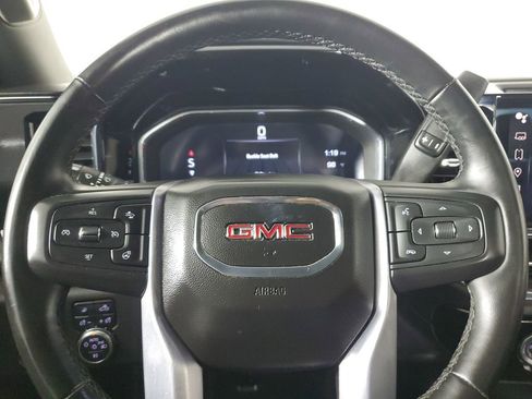 Used 2024 GMC Sierra 1500 SLT AWD/4WD image 8