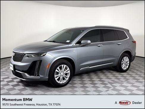 Used 2021 Cadillac XT6 Luxury FWD image 1