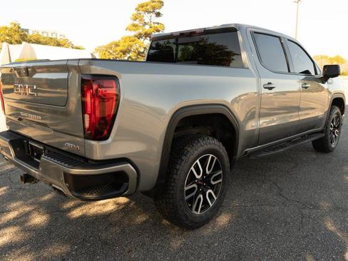 Used 2024 GMC Sierra 1500 AT4 w/ Technology Package image 3