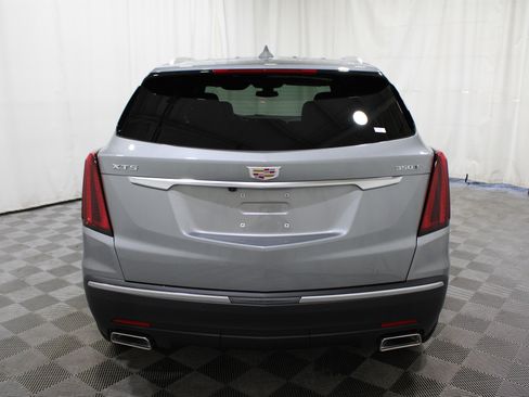 New 2026 Cadillac XT5 Luxury image 35