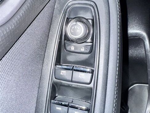 Used 2020 Subaru Forester Premium AWD/4WD image 18