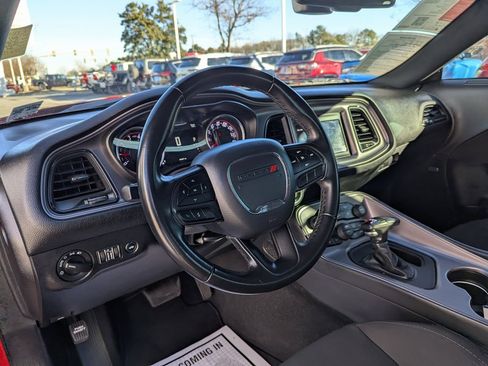 Used 2023 Dodge Challenger GT image 10