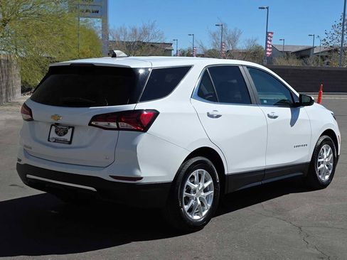 Used 2024 Chevrolet Equinox LT image 9