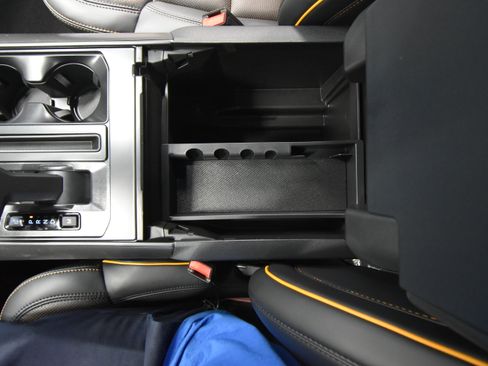 New 2025 Ford F150 Tremor w/ Equipment Group 402A High image 17