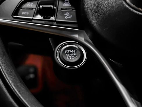 Used 2019 Alfa Romeo Stelvio Ti AWD/4WD image 21