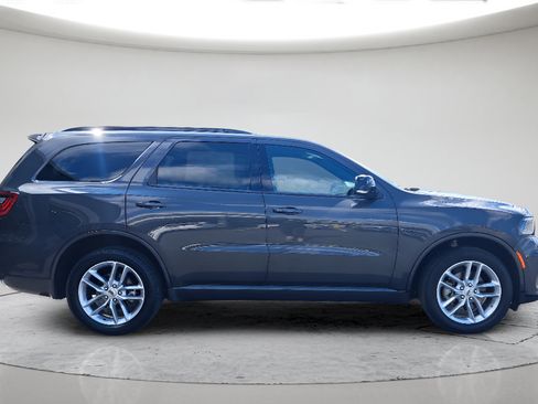 Used 2024 Dodge Durango GT AWD/4WD image 2