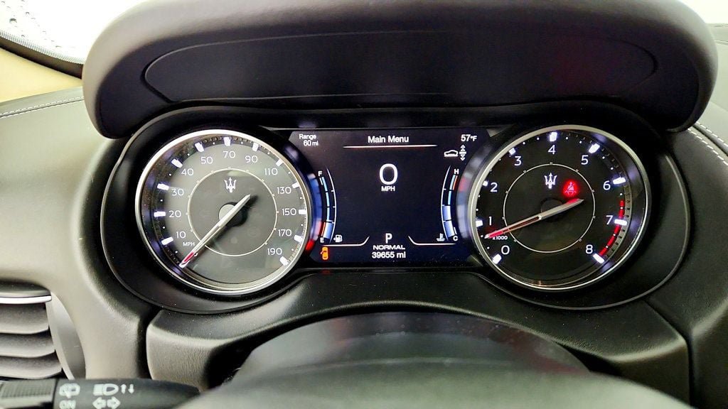 Used 2022 Maserati Levante GT AWD/4WD image 15