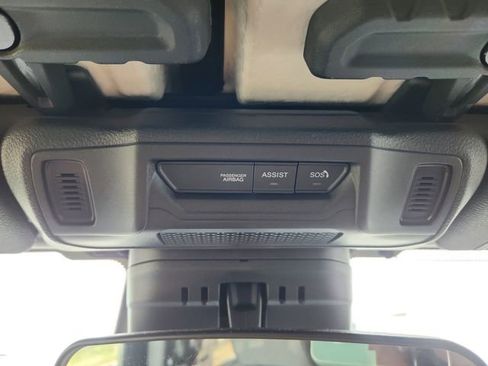 Used 2025 Jeep Wrangler Unlimited Sahara w/ Safety Group image 48