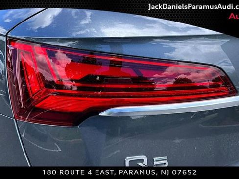 Used 2023 Audi Q5 2.0T Premium Plus w/ Premium Plus Package AWD/4WD image 22