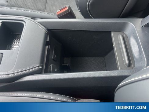 Certified 2025 Ford Mustang Mach-E GT image 38