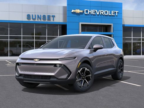 New 2026 Chevrolet Equinox EV LT image 6
