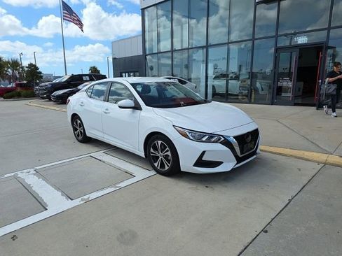 Used 2022 Nissan Sentra SV w/ All-Weather Package image 2