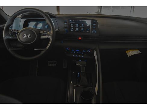 New 2025 Hyundai Elantra Sport FWD image 26
