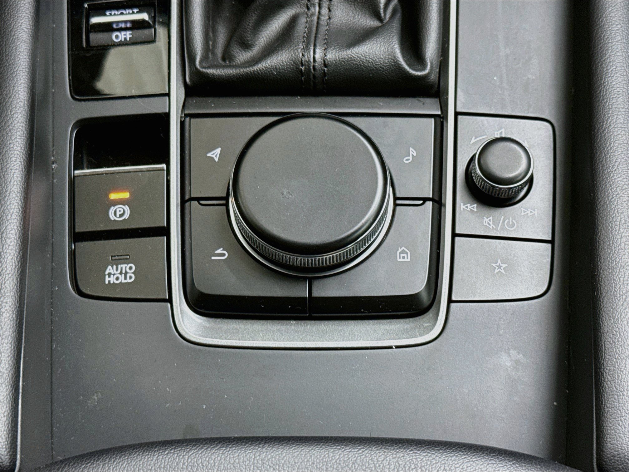 Used 2026 MAZDA MAZDA3 s FWD image 26