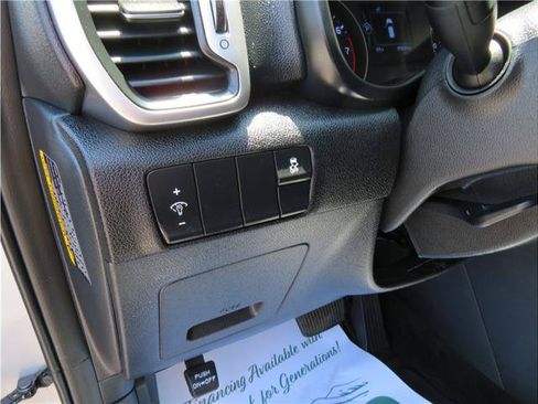 Used 2017 Kia Sportage LX FWD image 10