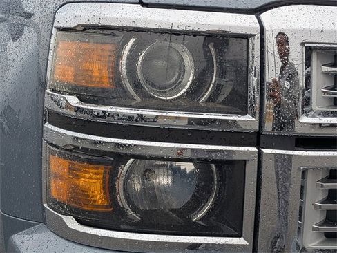 Used 2015 Chevrolet Silverado 1500 LTZ Z71 w/ LTZ Plus Package image 12