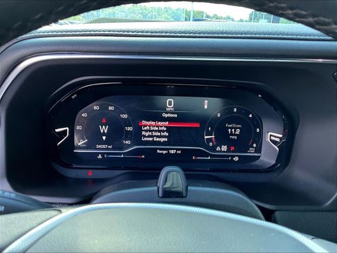 Used 2024 GMC Yukon XL Denali w/ Denali Reserve Package AWD/4WD image 13
