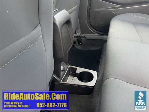 Used 2015 Ford Fiesta SE FWD image 28