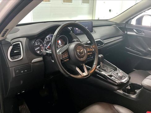 Used 2023 MAZDA CX-9 Touring Plus image 2