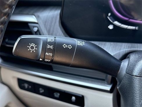 Used 2023 Kia Telluride EX w/ EX Captain's Chair Package image 27