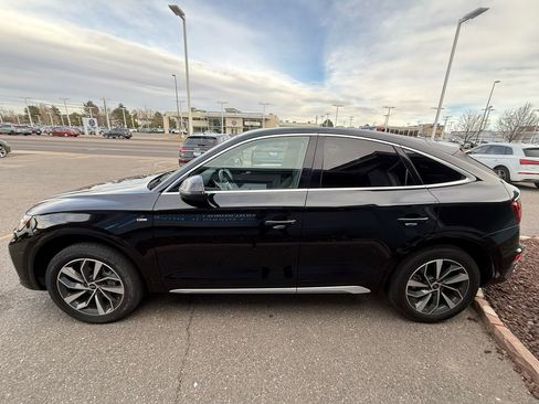 Used 2023 Audi Q5 2.0T Premium w/ Convenience Package image 4