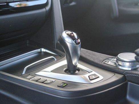 Used 2020 BMW M4 CS w/ Executive Package RWD image 22