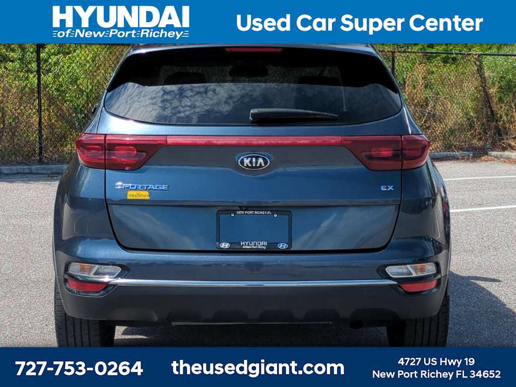 Used 2020 Kia Sportage EX FWD image 4