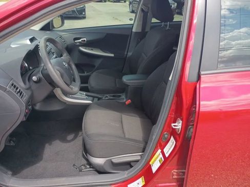 Used 2013 Toyota Corolla S FWD image 9