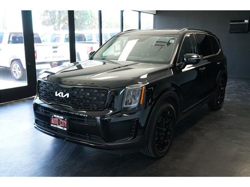 Used 2022 Kia Telluride EX w/ EX Premium Package AWD/4WD image 3