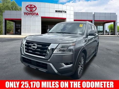 Used 2024 Nissan Armada SL w/ Captain's Chairs Package AWD/4WD image 3