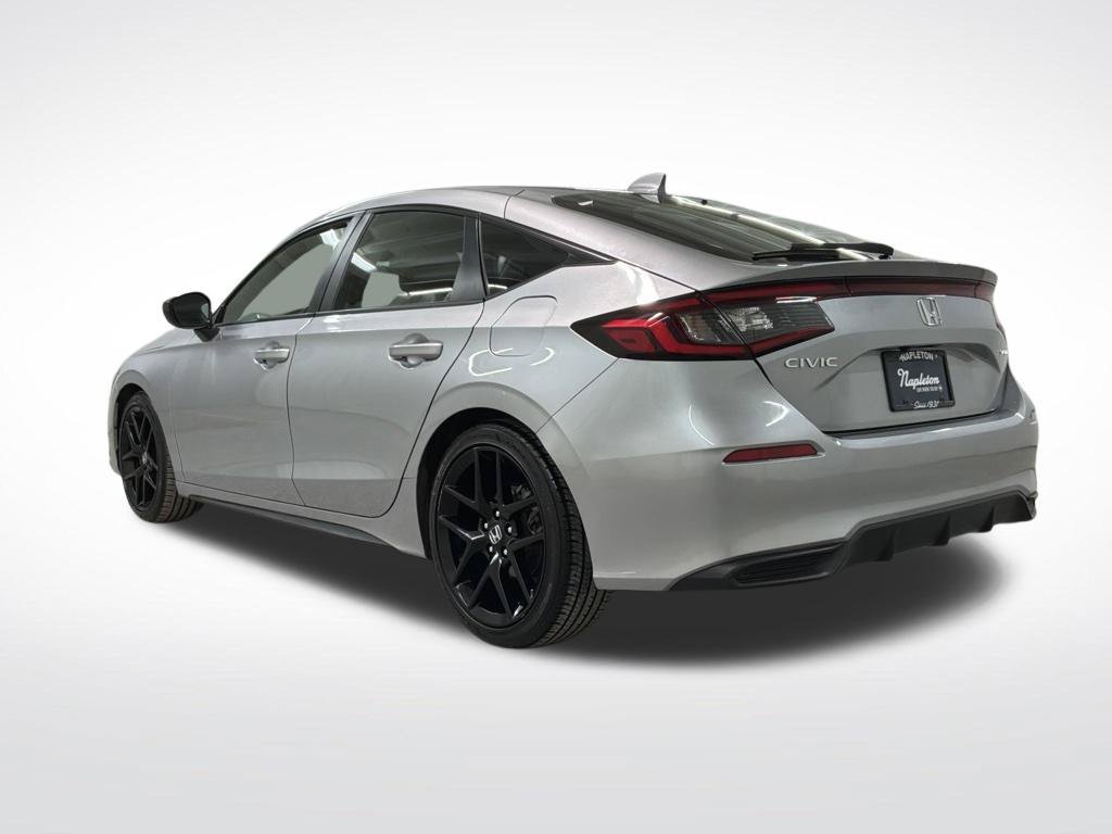 Used 2024 Honda Civic Sport image 2