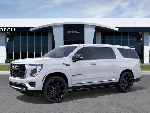 New 2026 GMC Yukon XL Denali image 2