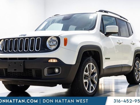 Used 2017 Jeep Renegade Latitude w/ Cold Weather Group AWD/4WD image 1