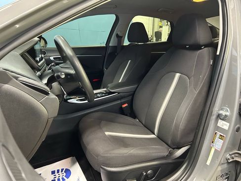 Used 2022 Hyundai Sonata SEL FWD image 16