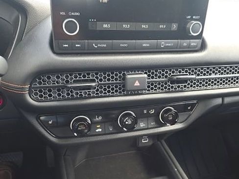 Used 2024 Honda HR-V Sport image 9