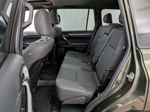 Used 2022 Lexus GX 460 w/ Black Line Special Edition AWD/4WD image 17