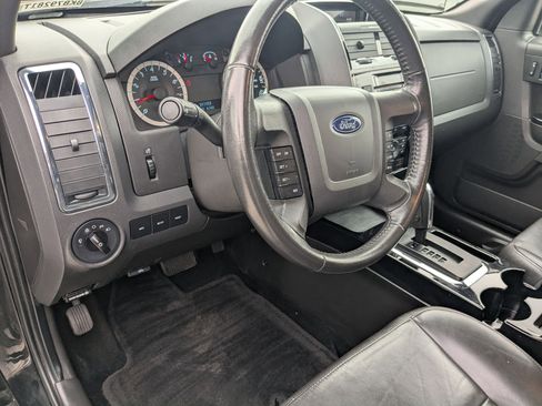Used 2011 Ford Escape Limited image 16