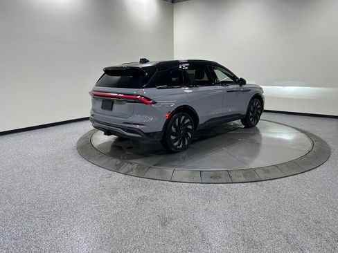 New 2026 Lincoln Nautilus Reserve w/ Jet Appearance Package AWD/4WD image 6