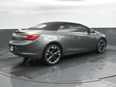 Used 2017 Buick Cascada Premium FWD image 2