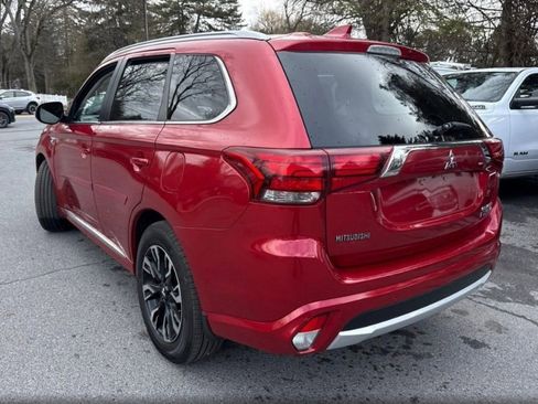 Used 2018 Mitsubishi Outlander SEL image 9