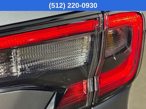 Certified 2025 Subaru Outback Premium image 32