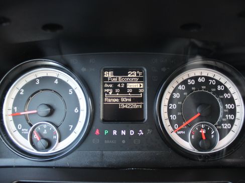 Used 2017 RAM 2500 Big Horn image 22