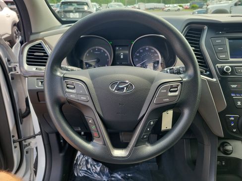 Used 2018 Hyundai Santa Fe Sport FWD image 21