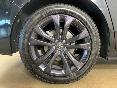 Used 2022 Toyota Sienna XSE FWD image 44