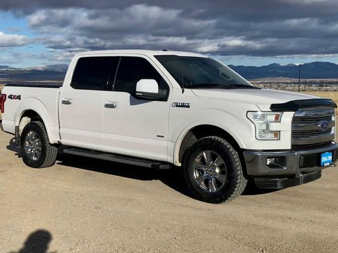 Used 2015 Ford F150 Lariat w/ Equipment Group 502A Luxury image 6